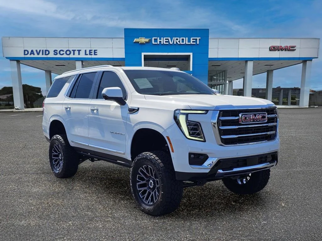 New 2026 Summit White GMC Elevation image 5