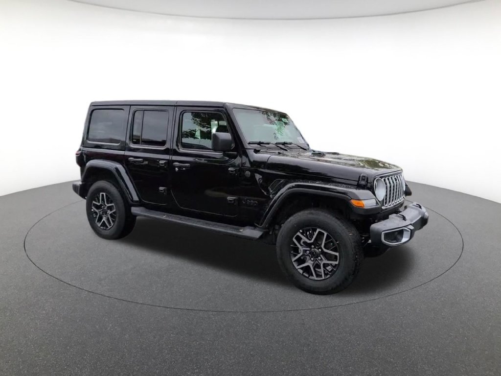 New 2027 Black Clear-Coat Paint Jeep Sahara image 5
