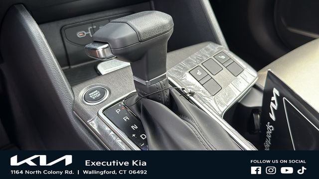 New 2026 Runway Red Kia X-Line image 18