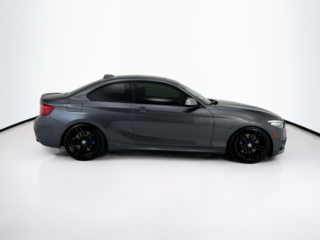 Used 2018 Mineral Gray Metallic BMW M240i xDrive image 4