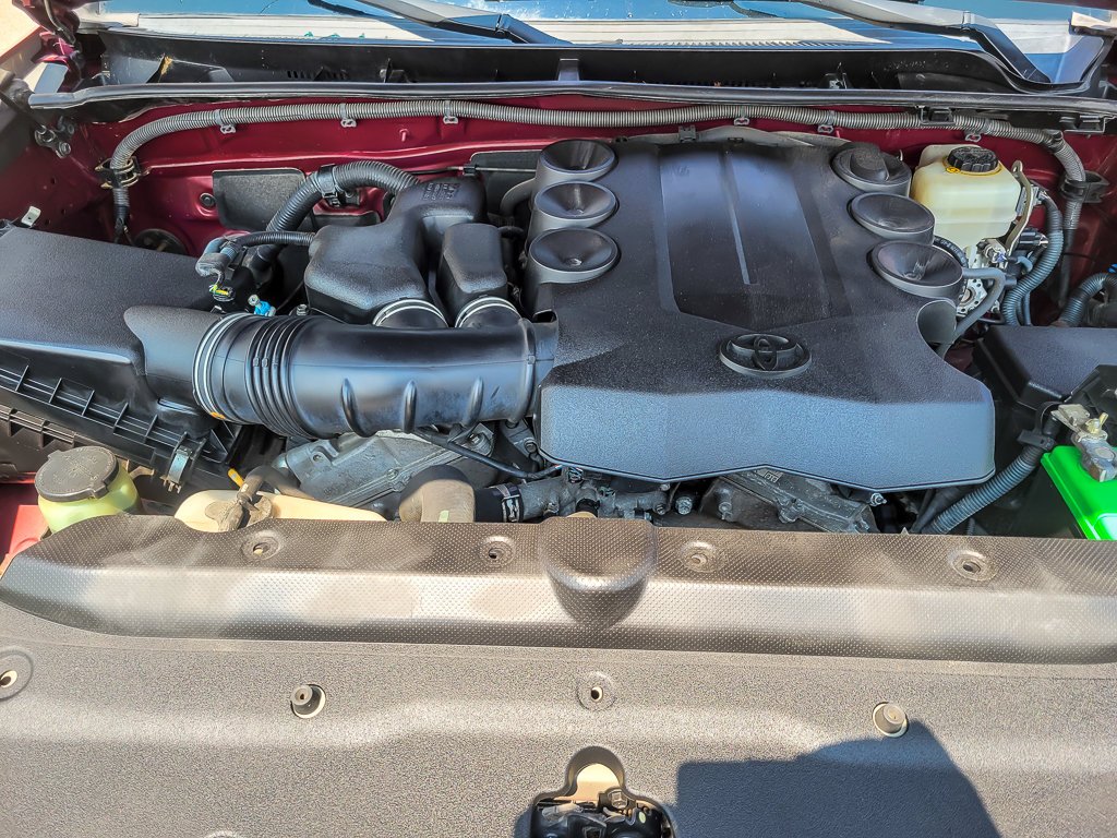 Used 2010 Red Toyota SR5 image 21