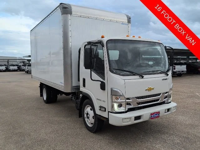 2025 Chevrolet Low Cab Forward 4500 Gas 176" WB Regular Cab's photo