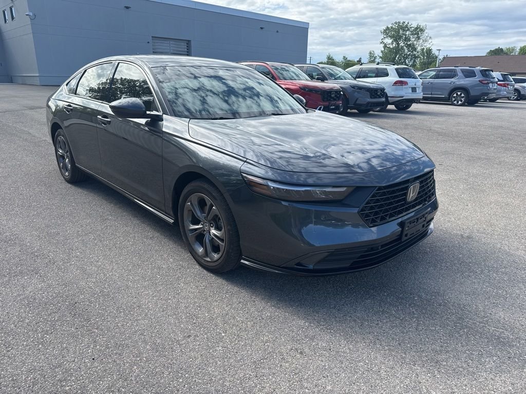 2023 Honda Accord Hybrid EX-L w/o BSI's photo