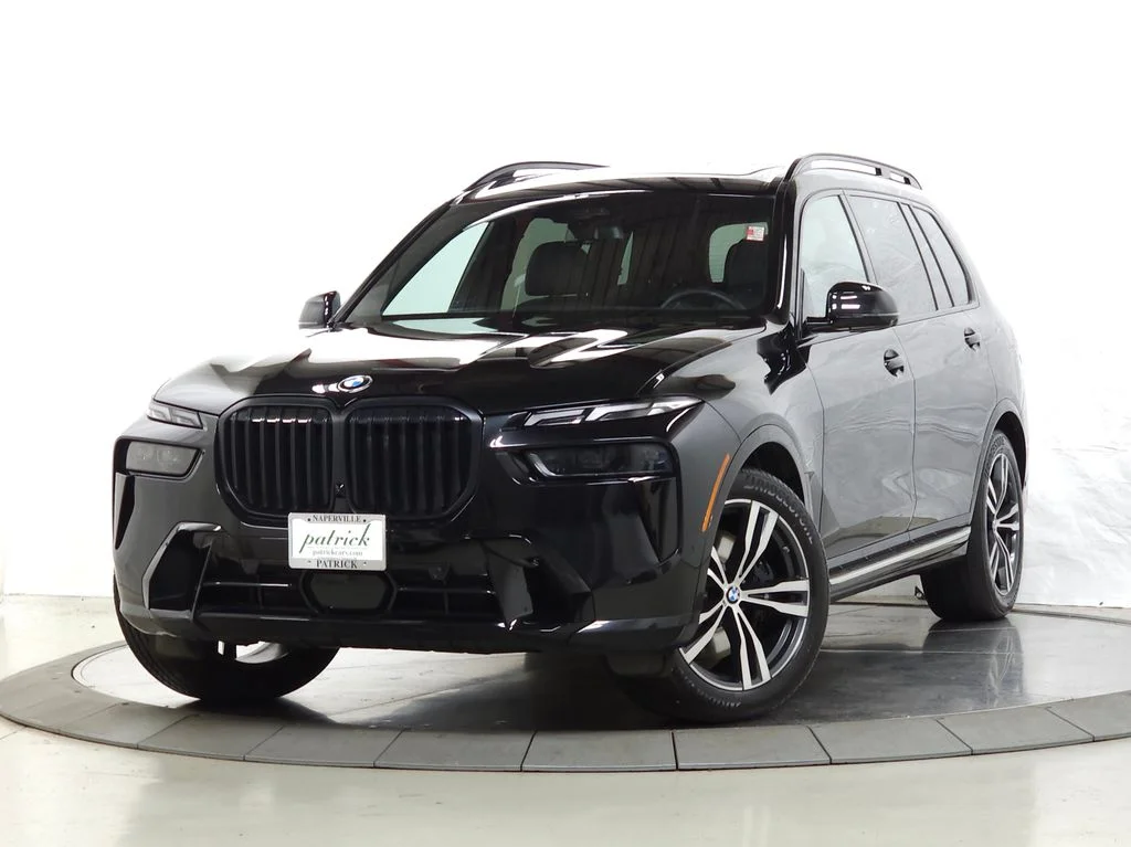 2023 BMW X7 xDrive40i's photo