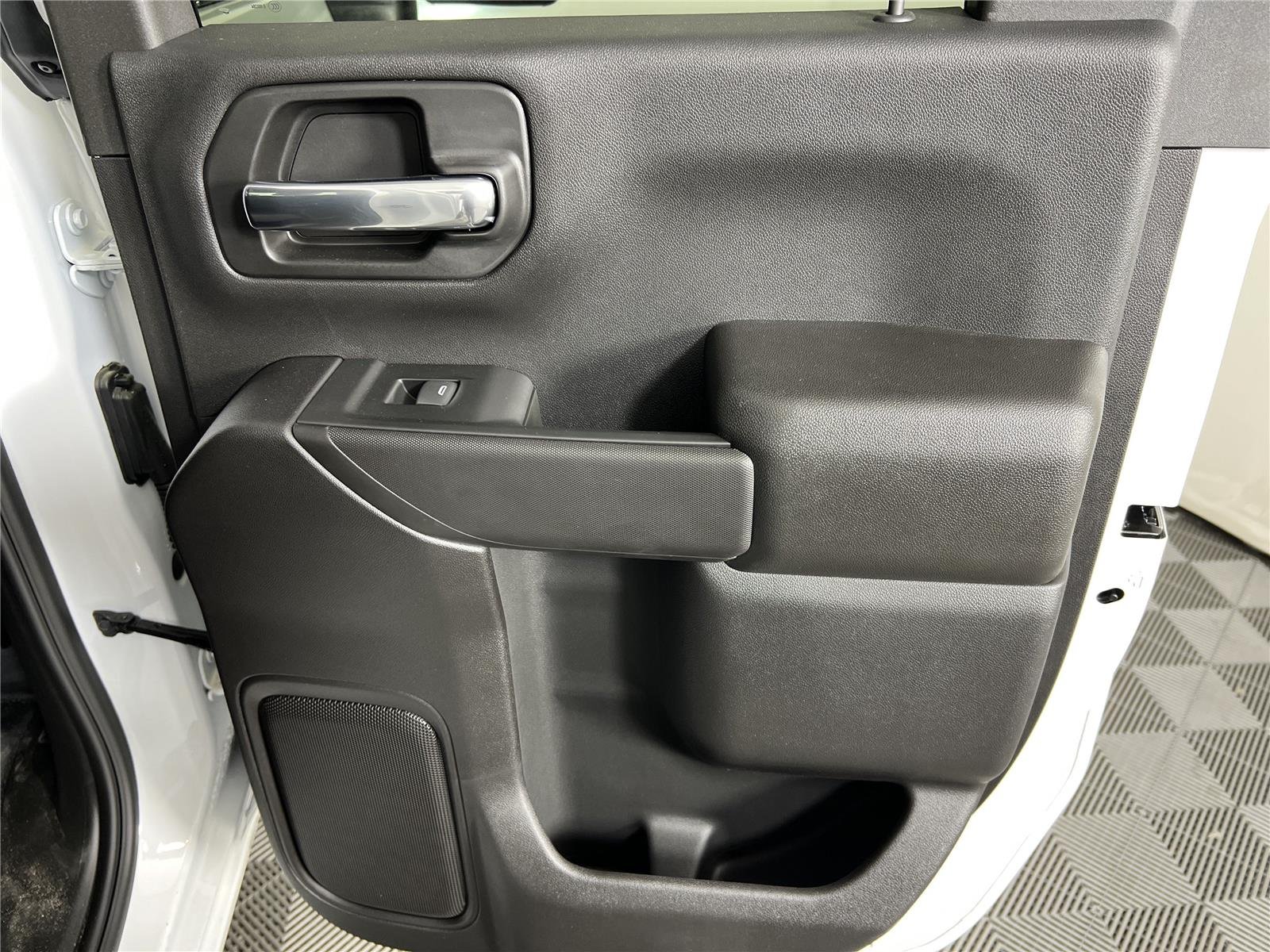 2026 GMC Sierra 2500HD Pro - Photo 14