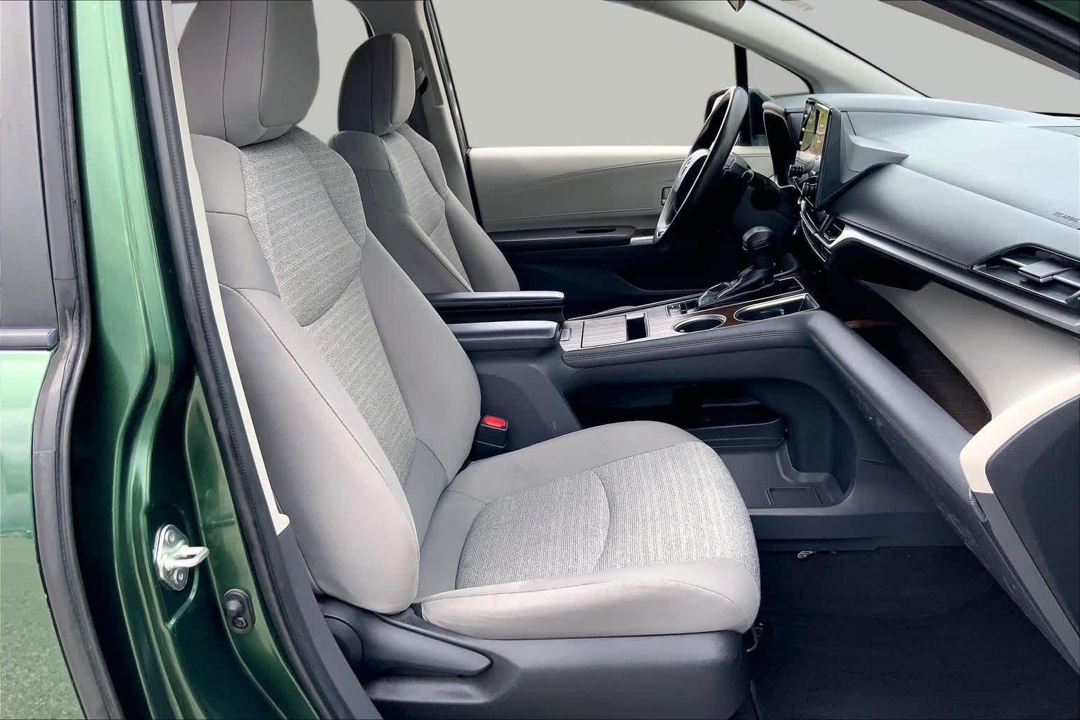 Used 2022 Cypress Toyota LE image 8