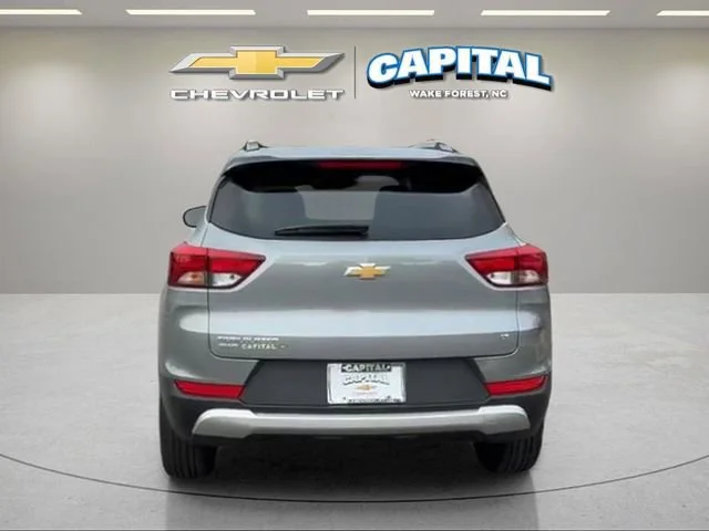 Used 2025 Sterling Gray Metallic Chevrolet LT image 5