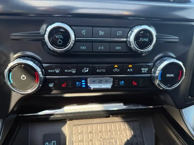 Used 2024 Black Ford Lariat image 17