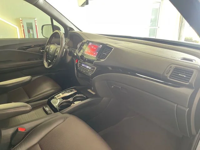 2023 Honda Ridgeline Black Edition - Photo 24