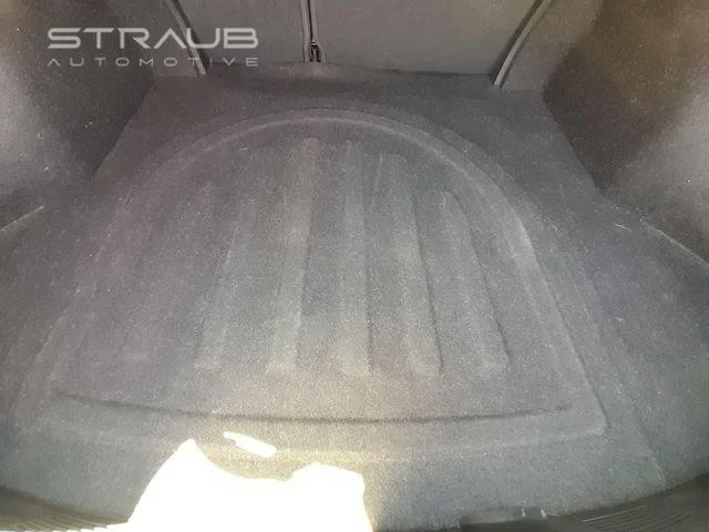 Used 2019 Machine Gray Hyundai SE image 42