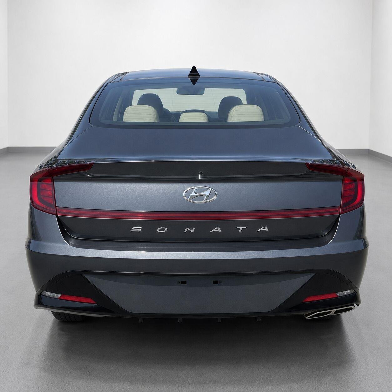 Used 2023 Portofino Gray Hyundai SEL image 4