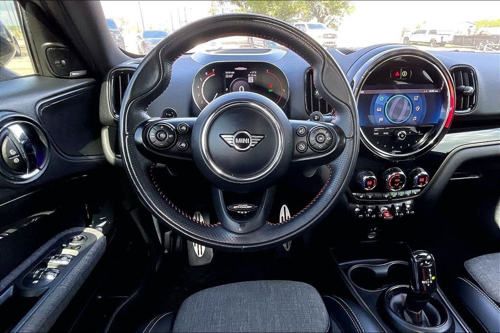 Used 2021 Gray MINI Base image 8