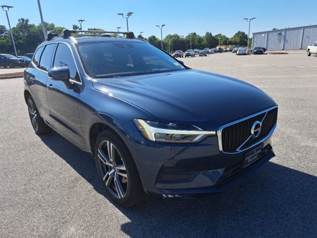 2021 Volvo XC60 T5 Momentum FWD's photo
