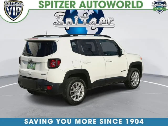 Used 2021 White Jeep Latitude image 9