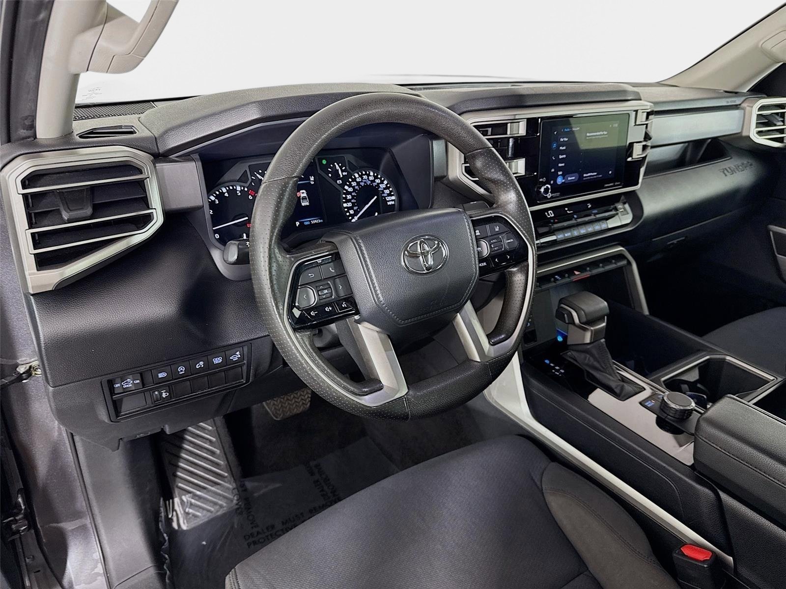 2022 Toyota Tundra SR5 - Photo 9