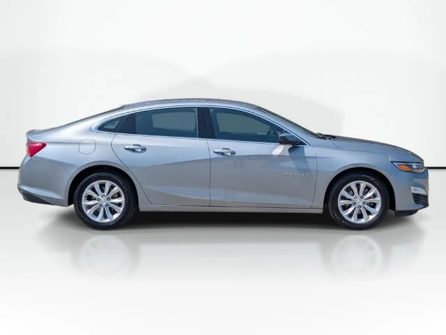 Used 2024 Gray Chevrolet LT image 6