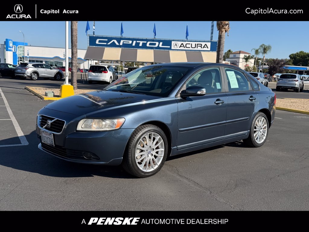 2010 Volvo S40 2.4i