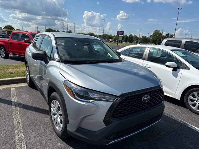Used 2023 Silver Toyota L image 4