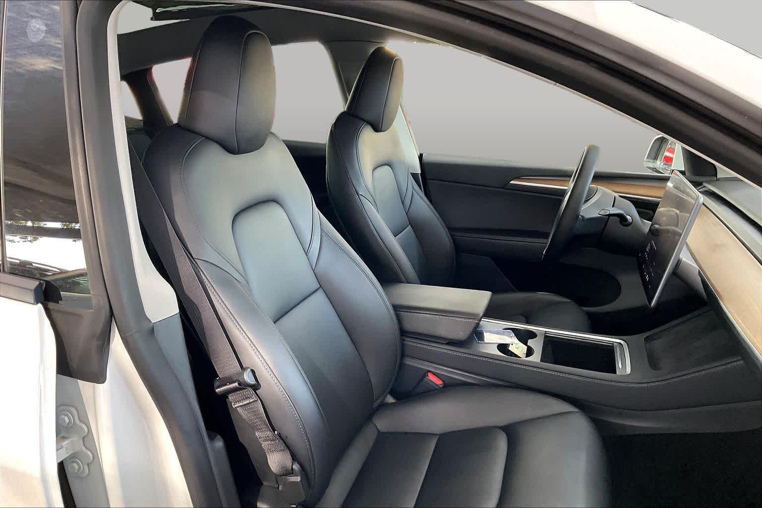 Used 2023 Pearl White Multi-Coat Tesla  image 8