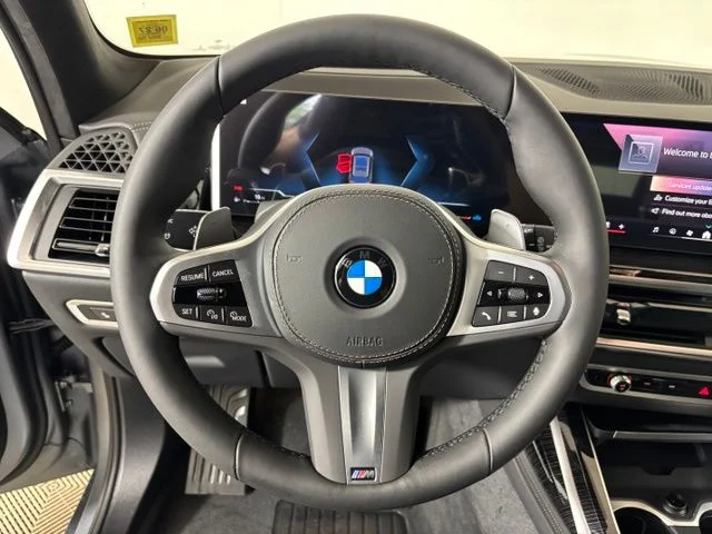 Used 2027 Frozen Pure Grey Metallic BMW xDrive40i image 12