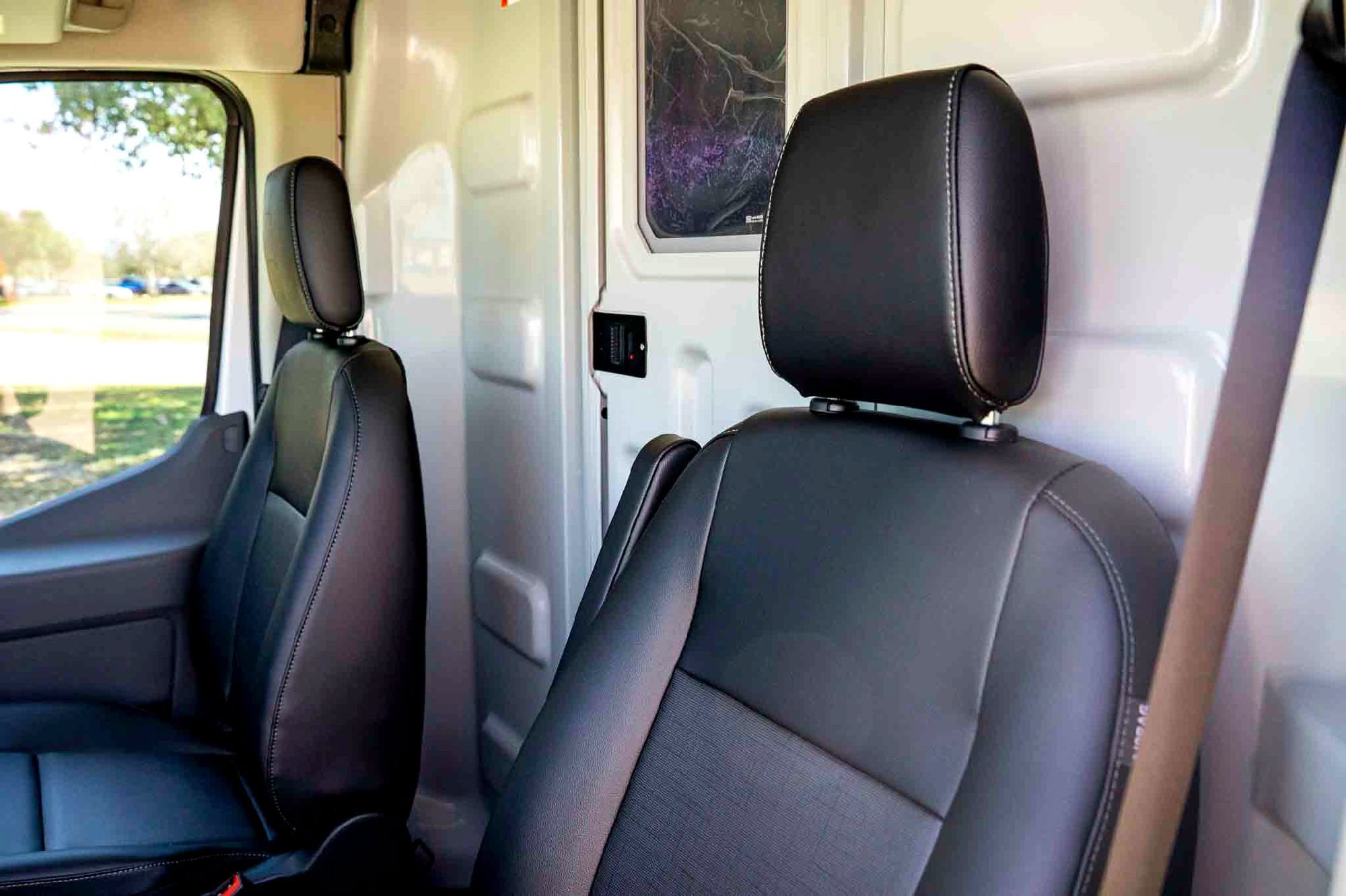 2025 Ford Transit Van Base - Photo 9