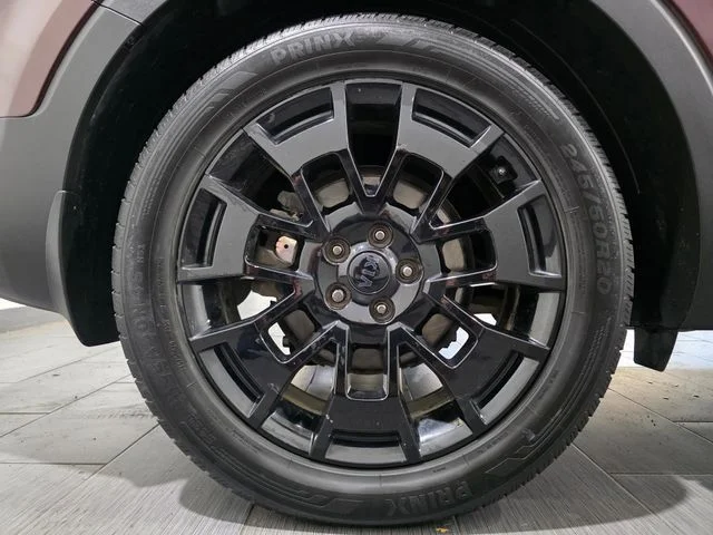 Used 2021 Purple Kia SX image 25