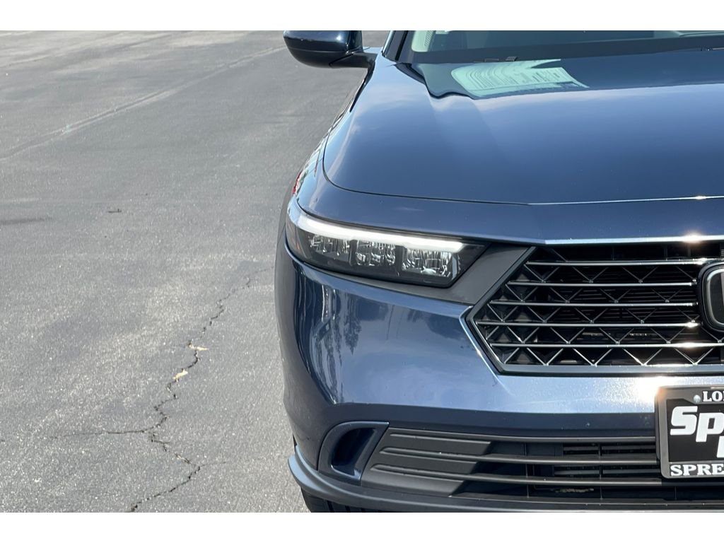Used 2024 Canyon River Blue Metallic Honda EX image 17