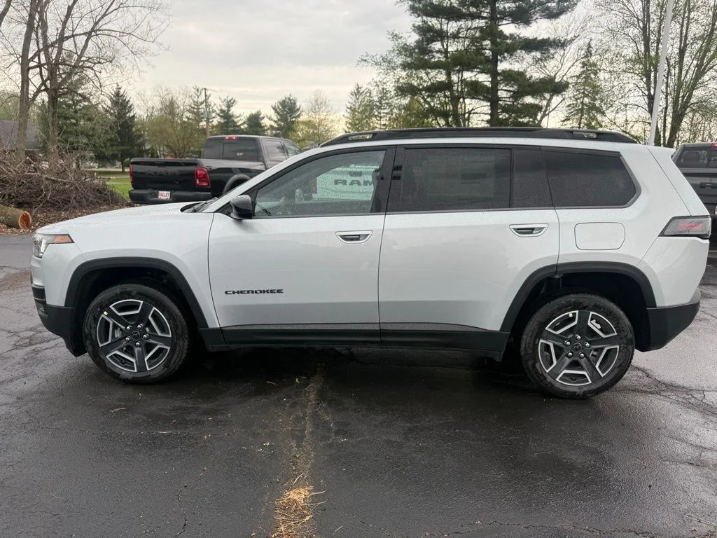New 2026 Silver Jeep Laredo image 7