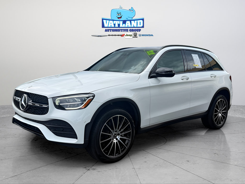Used 2022 White Mercedes-Benz GLC 300 image 1