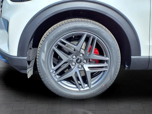 2026 Ford Explorer ST-Line - Photo 11