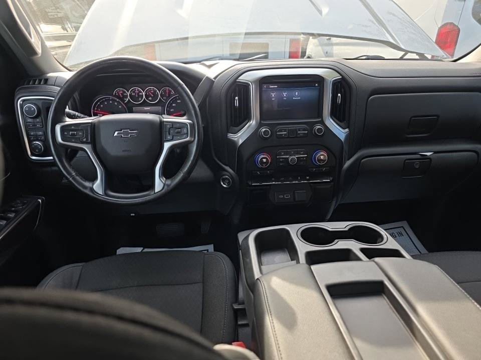 Used 2019 Silver Chevrolet RST image 3