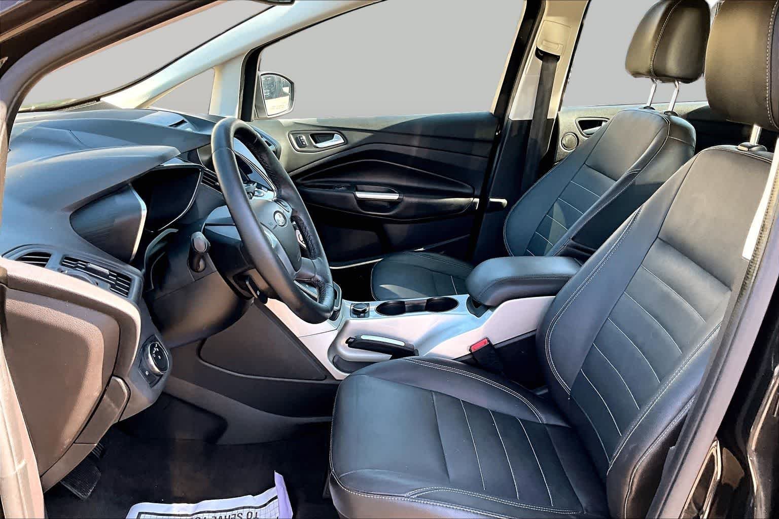 Used 2014 Tuxedo Black Metallic Ford SEL image 8