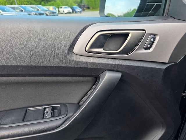Used 2019 Shadow Black Ford XLT image 23