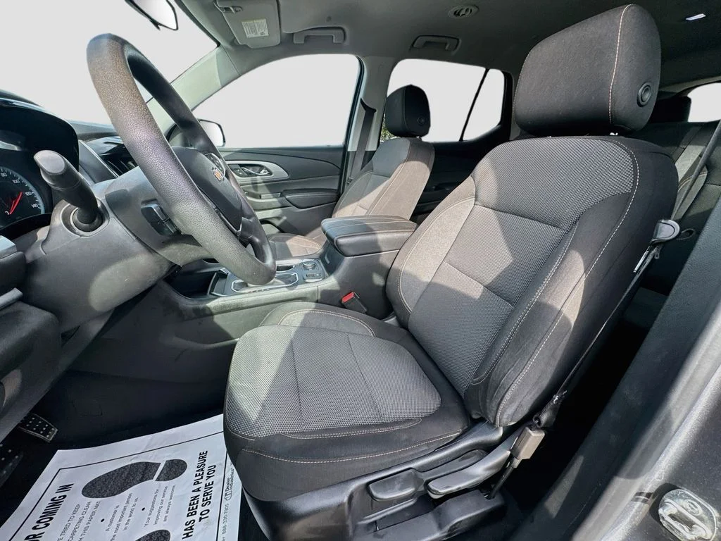 Used 2019 Gray Chevrolet LS image 24