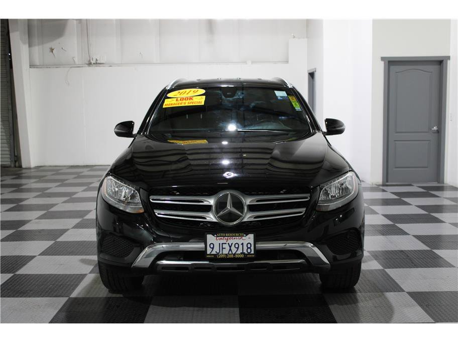 2019 Mercedes Benz GLC 300 4MATIC photo 3