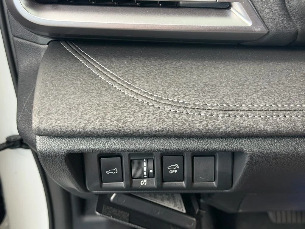 Used 2025 White Subaru Limited image 21