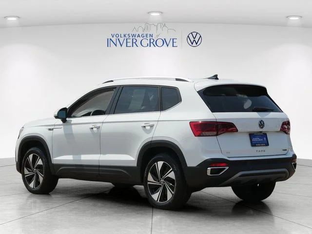 Certified Used 2023 White Volkswagen 1.5T SE image 5