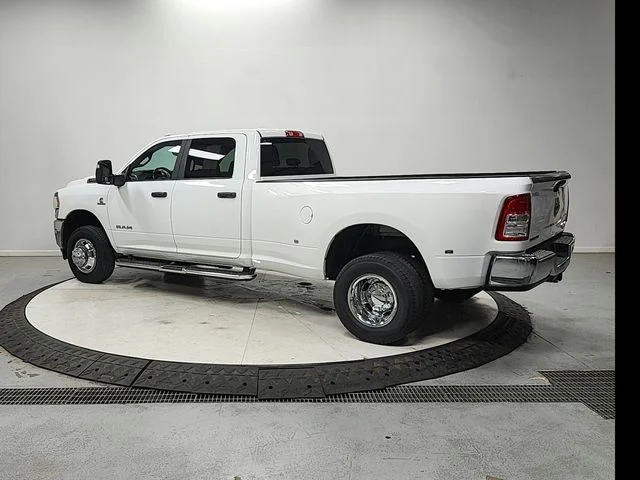 Used 2024 White Ram Big Horn image 5