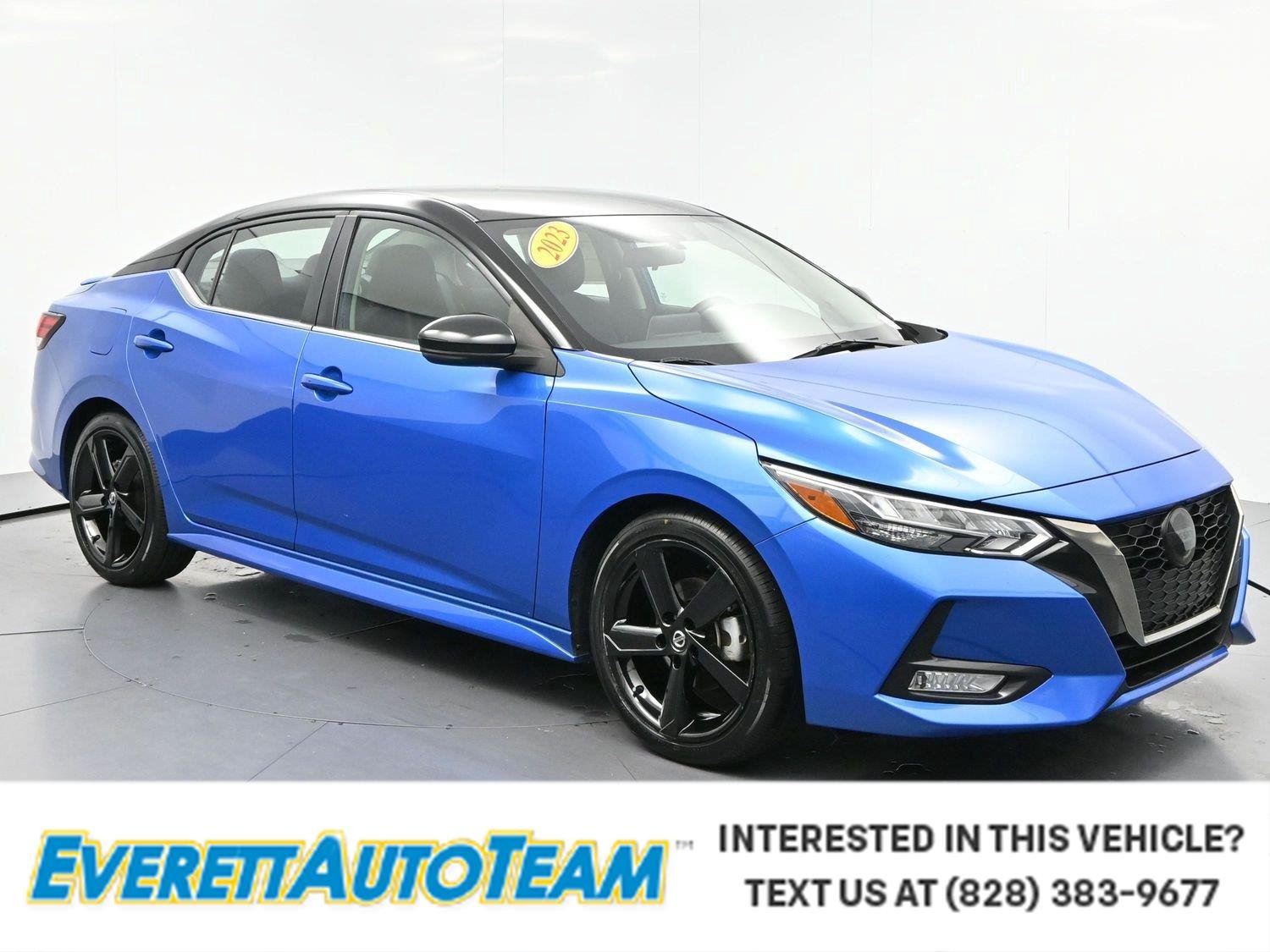 Used 2023 Electric Blue Metallic/Super Black Nissan SR image 1