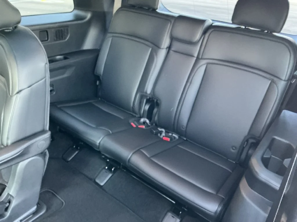 Used 2027 White Kia X-Line SX image 36