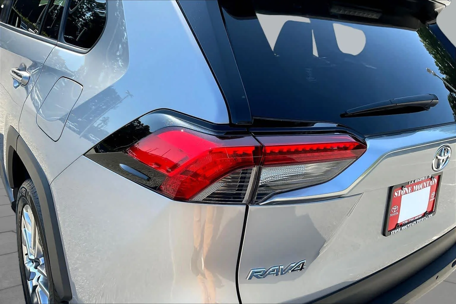 Used 2021 Silver Sky Metallic Toyota Limited image 29