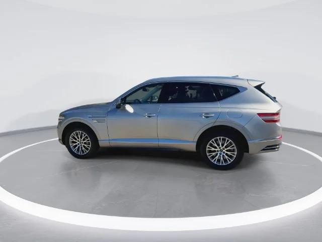 Used 2025 Silver Genesis 2.5T image 5
