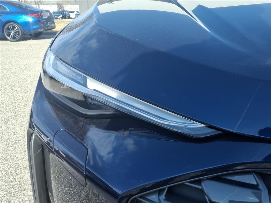Used 2025 Navarra Blue Metallic Audi Prestige image 2