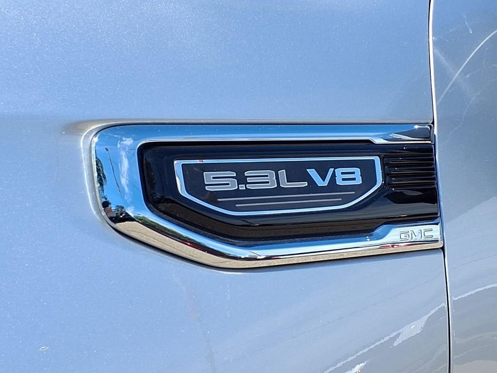Used 2019 Silver GMC SLT image 9