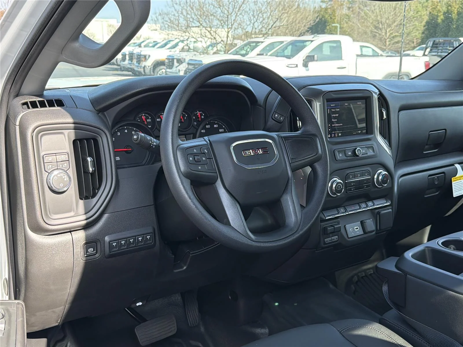 2025 GMC Sierra 2500HD Pro - Photo 18