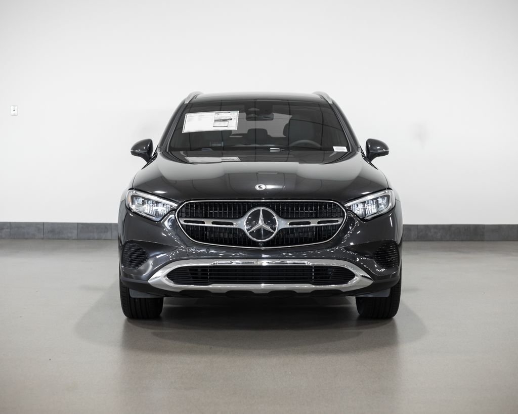 New 2025 Graphite Grey Metallic Mercedes-Benz GLC 300 image 2