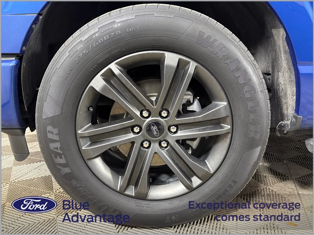 Certified Used 2022 Blue Ford XLT image 13