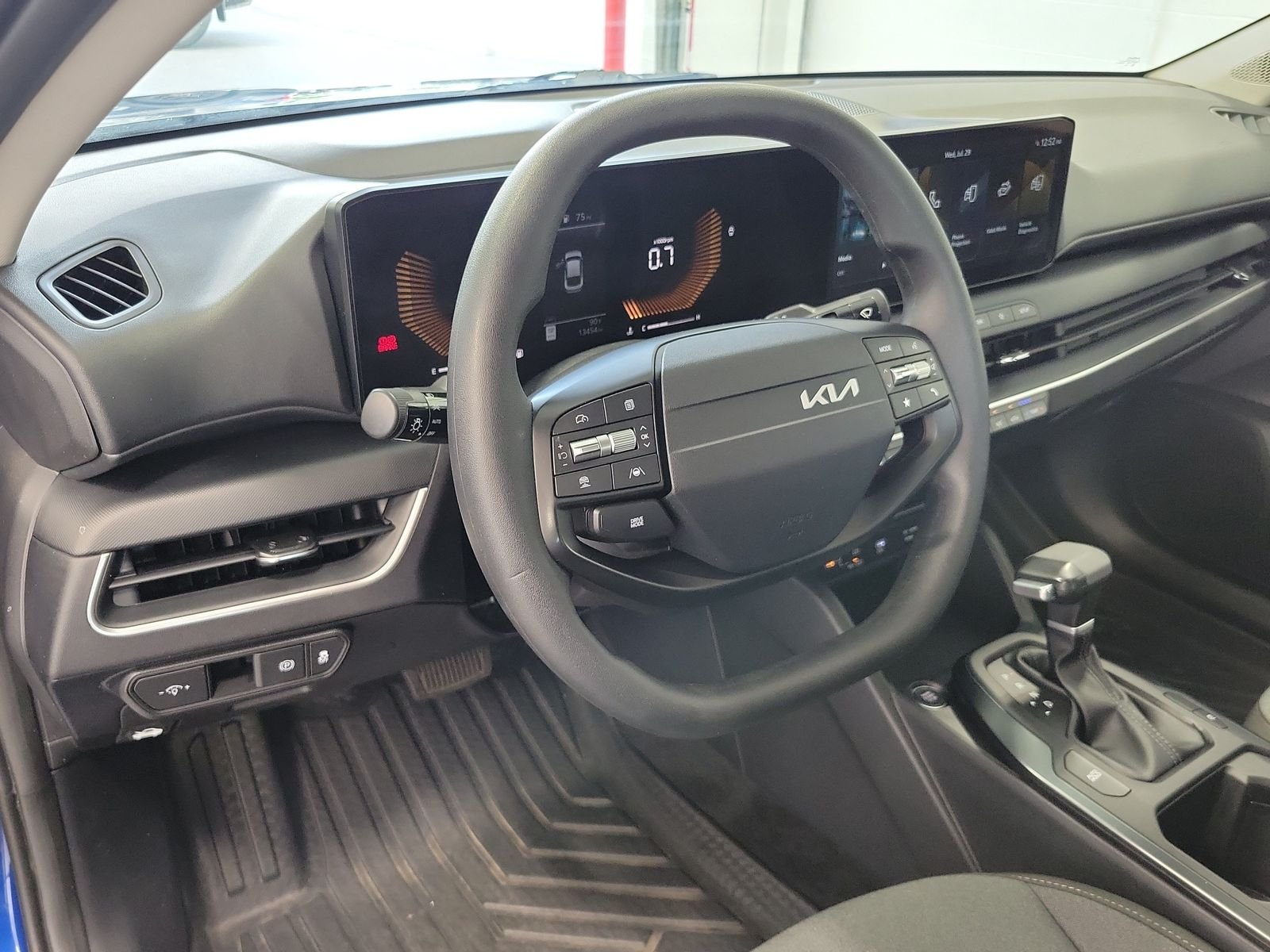 Certified Used 2025 Blue Kia LXS image 8