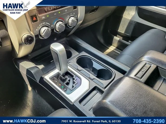 Used 2018  Toyota SR5 image 22