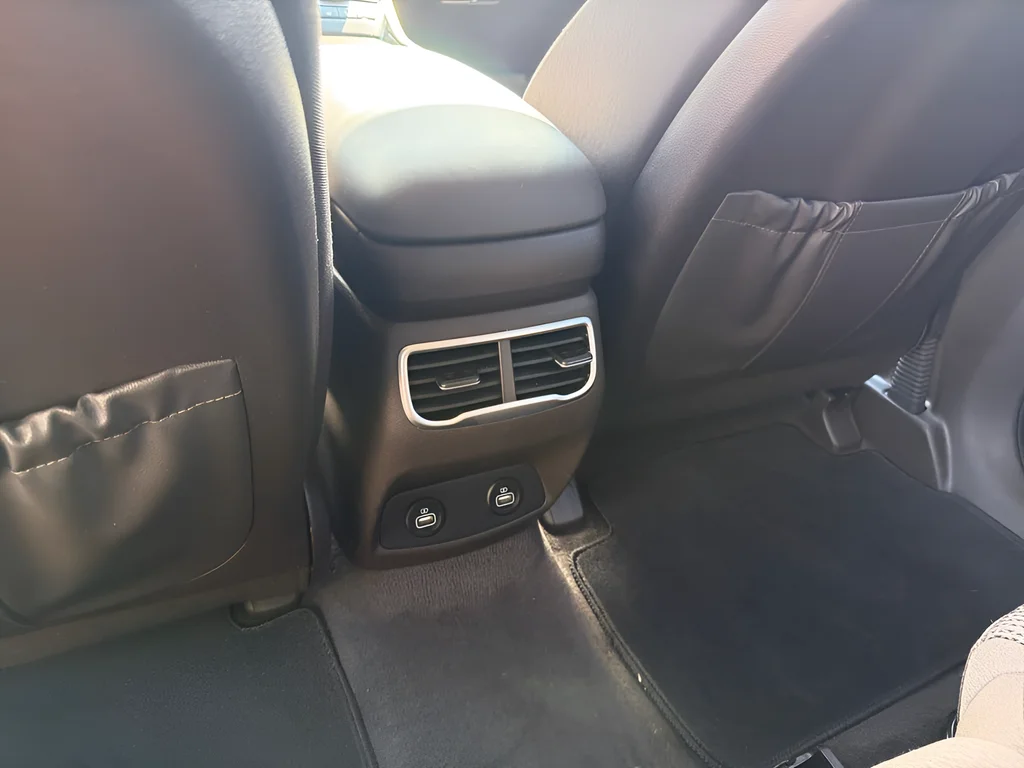 Used 2021 Blue Hyundai Blue image 37